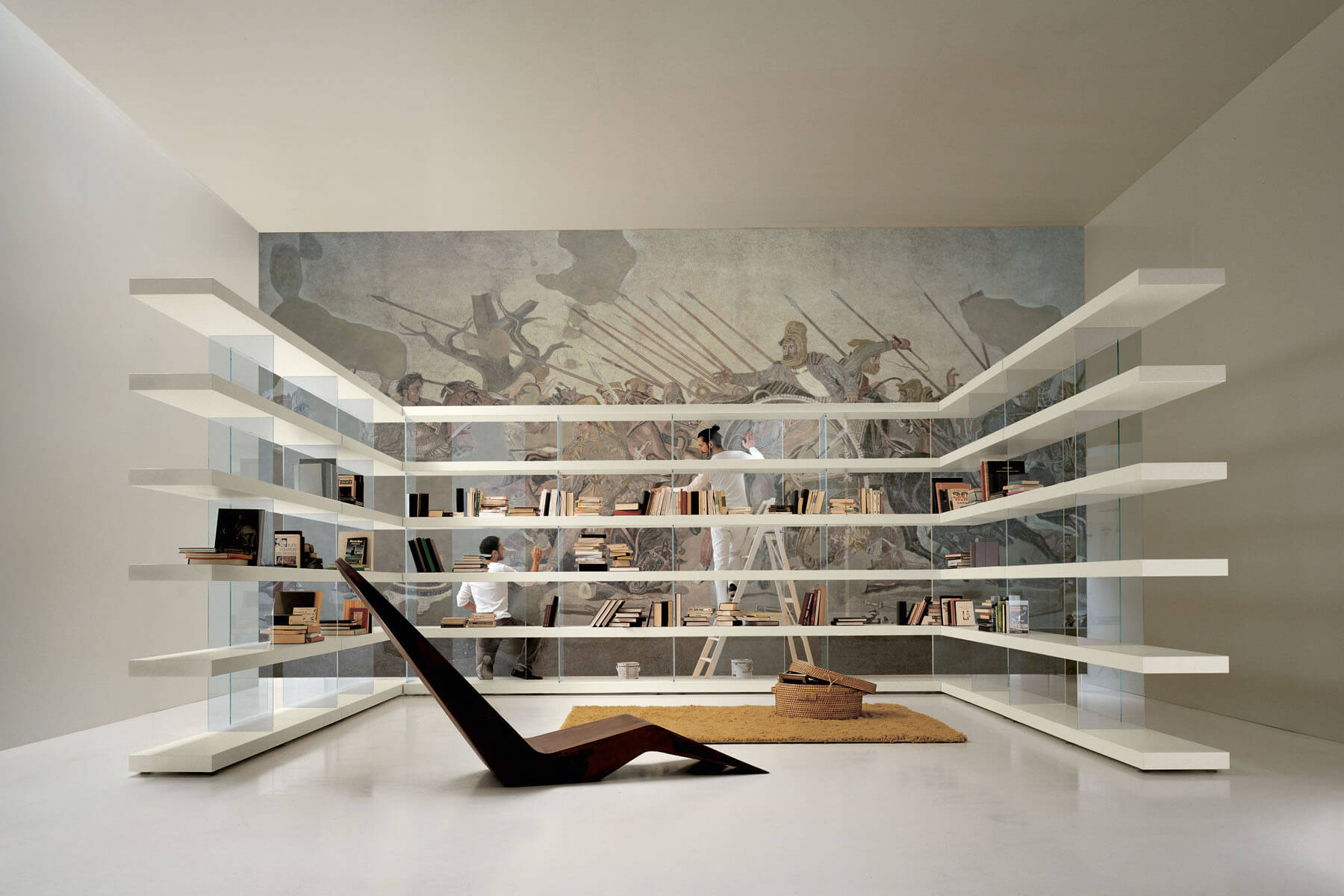 galleryImage
