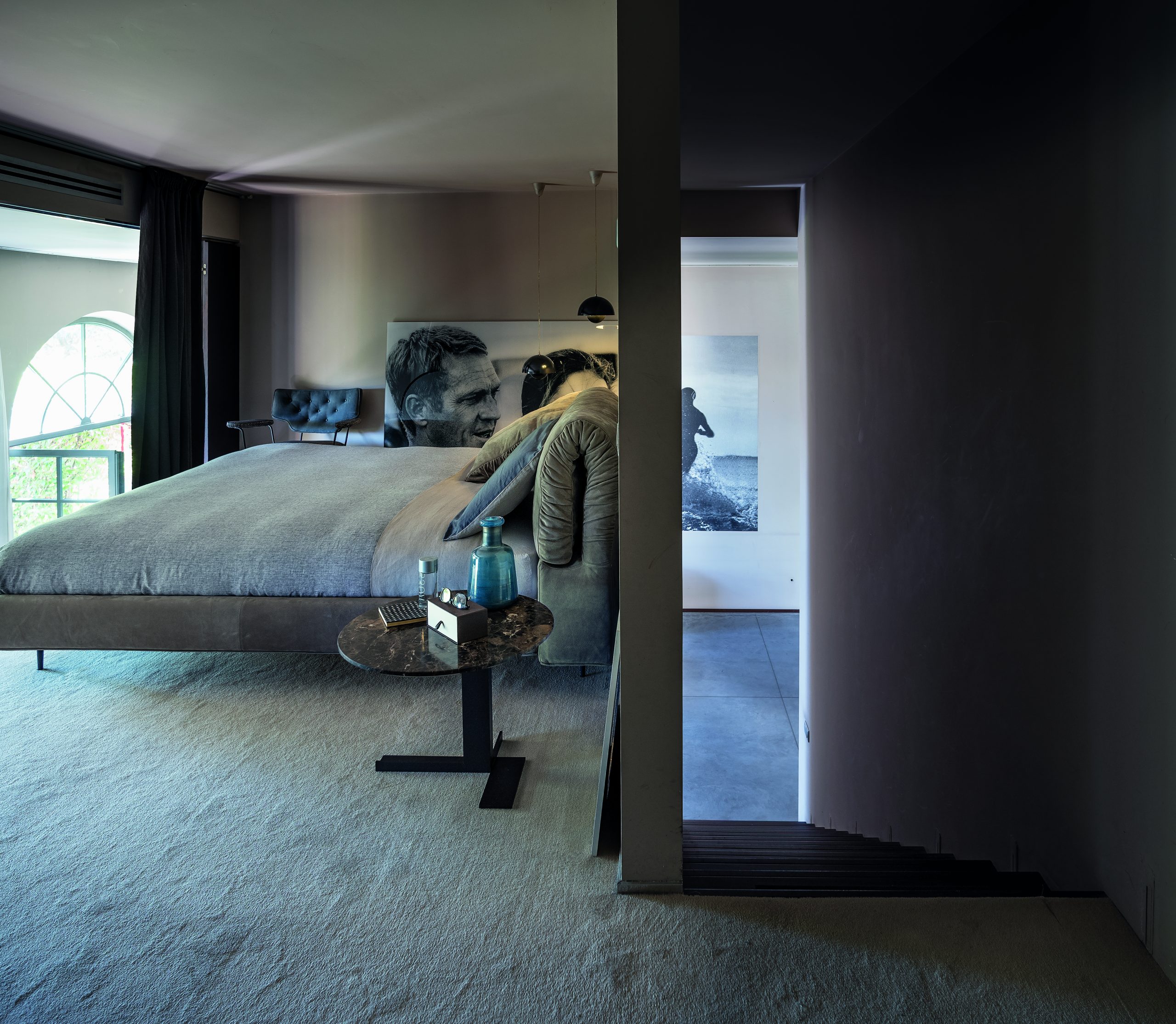 galleryImage