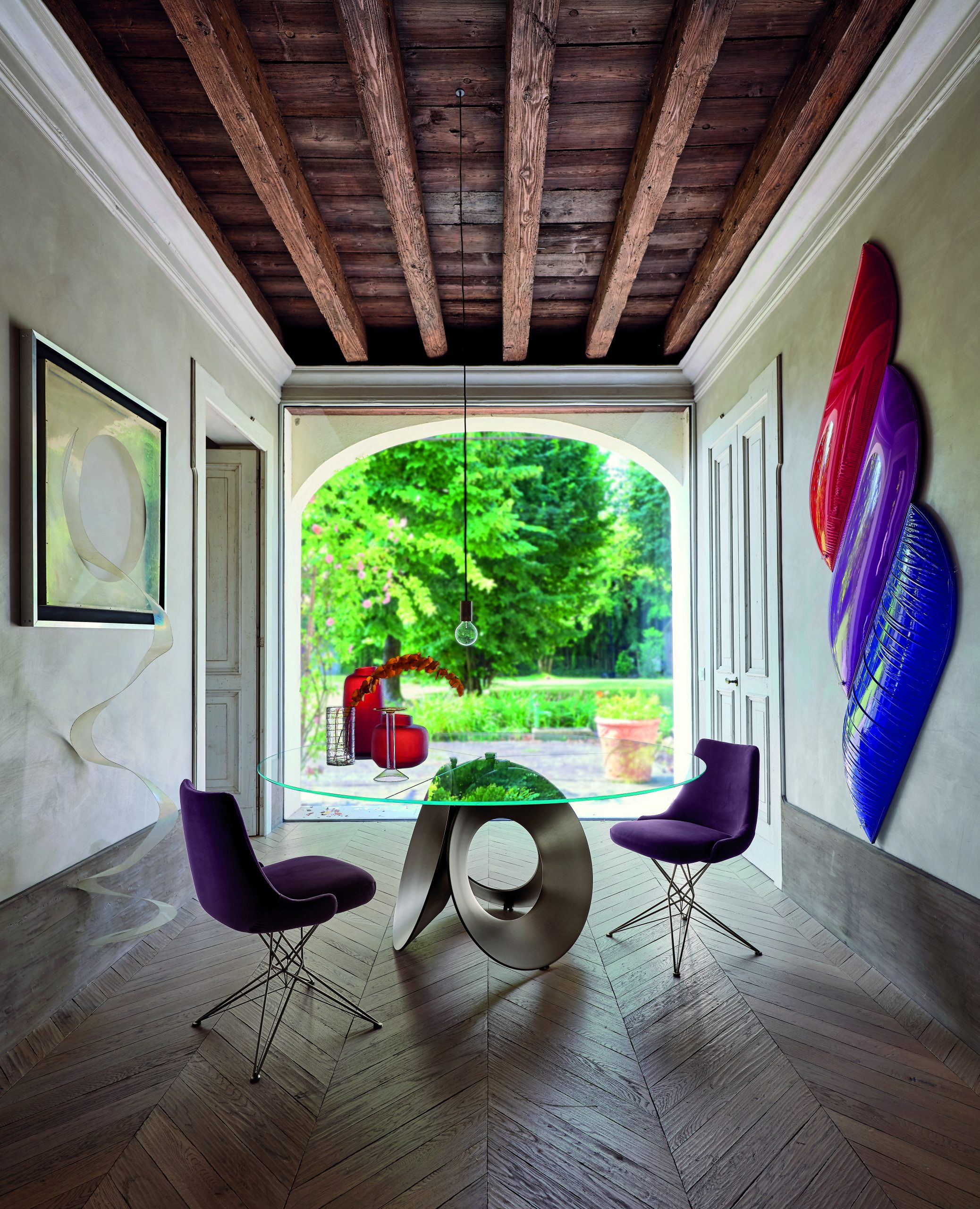 galleryImage