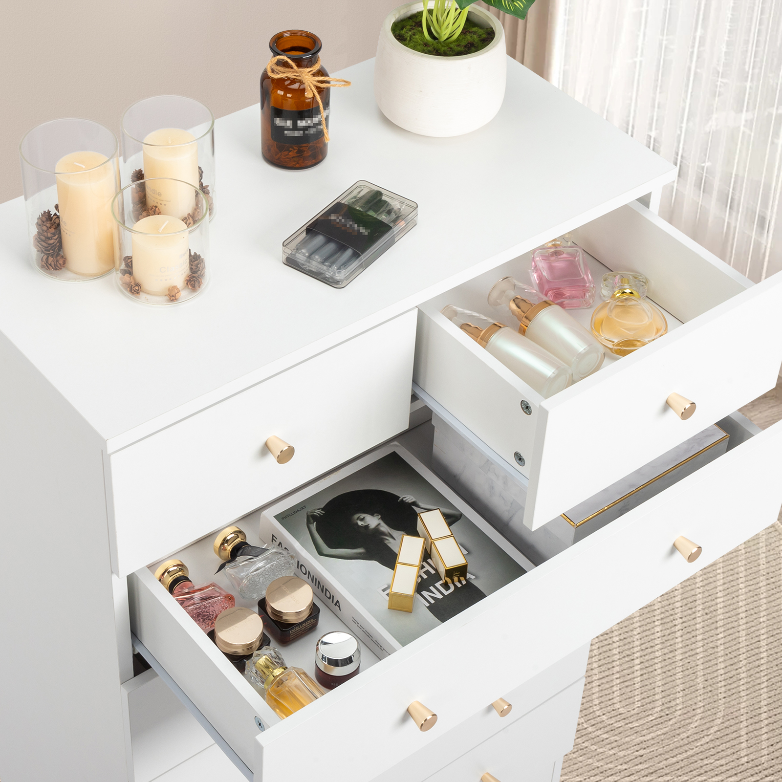 galleryImage